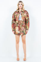 Load image into Gallery viewer, American Bazi Jacquard Cargo Cropped Jacket
