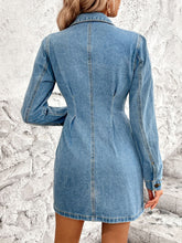 Load image into Gallery viewer, Pocketed Button Up Long Sleeve Denim Dress
